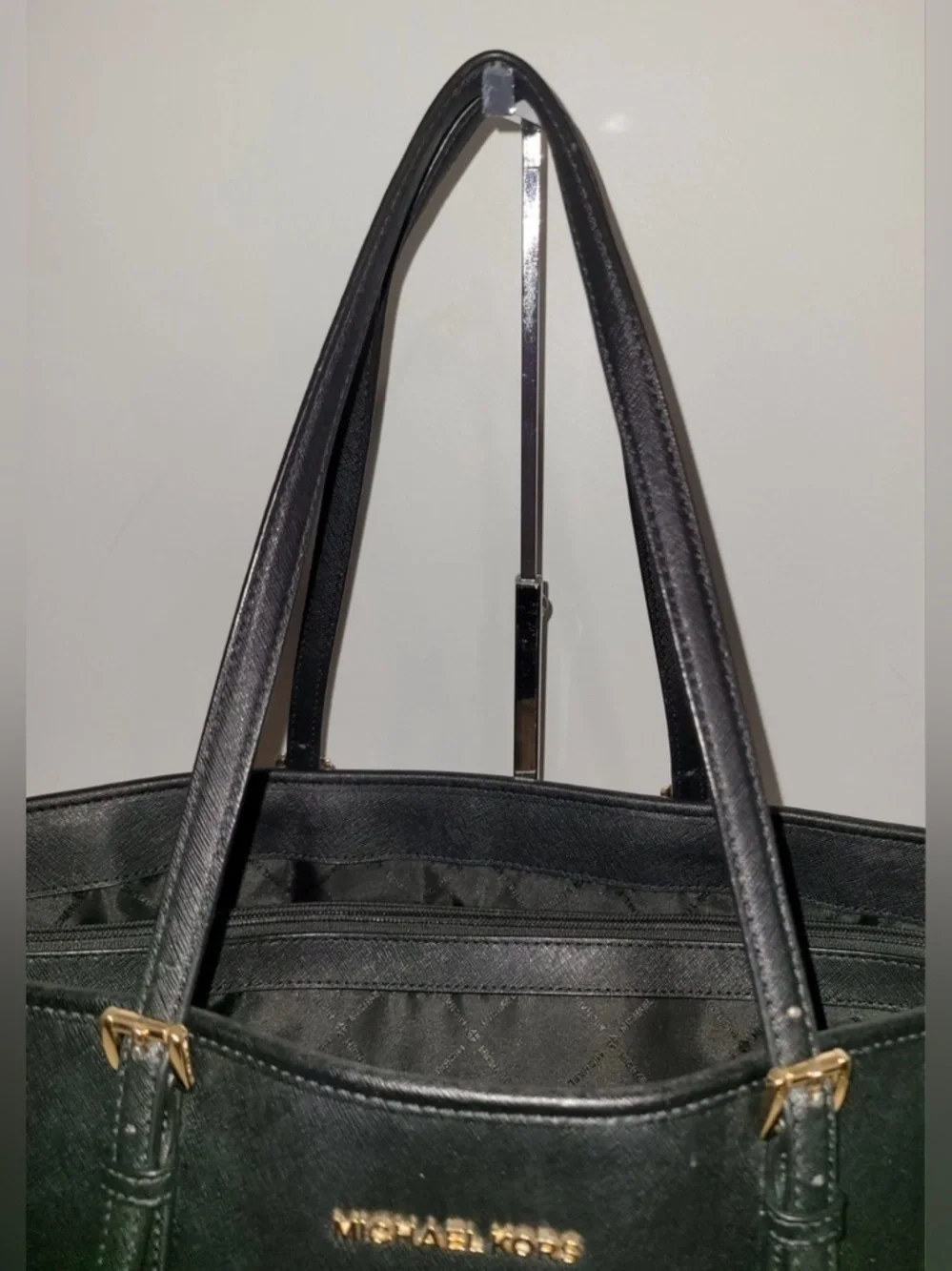 Michael Kors Jet Set Travel Black Saffiano Leather Tote with Gold Accent - Picture 11 of 16